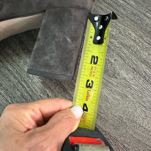 Ann Taylor Brown Over the Knee Boots with Suede Finish - Picture 9 of 12